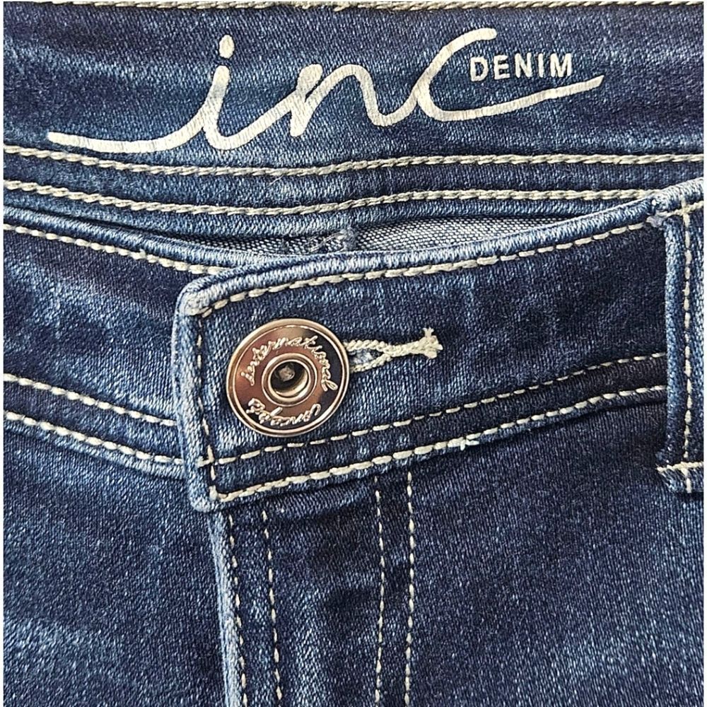 INCβWomen's Denim distressed Low rise Skinny Boot Cut Jeans Size 6P - Picture 5 of 16